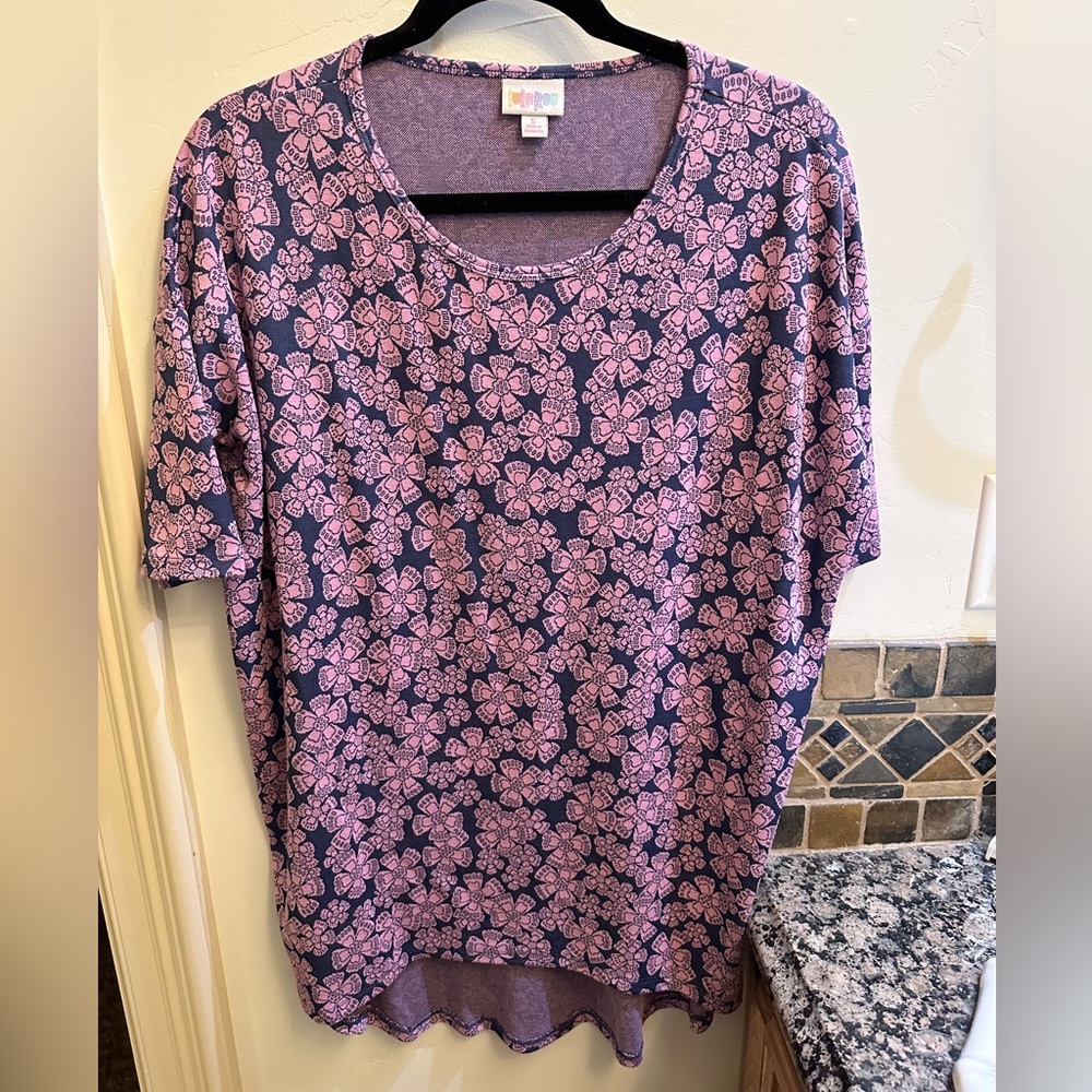 Lularoe Irma Top